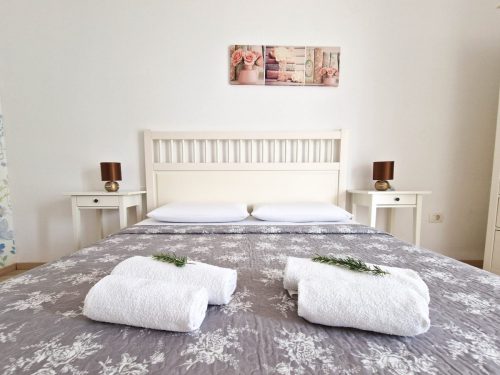 lilly zambratija bed